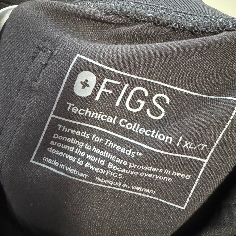 Figs Livingston Basic Scrub Pant - Picture 3 of 3